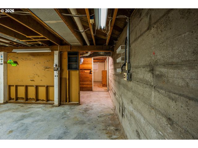 732 E 22ND Ave, Eugene, OR 97405