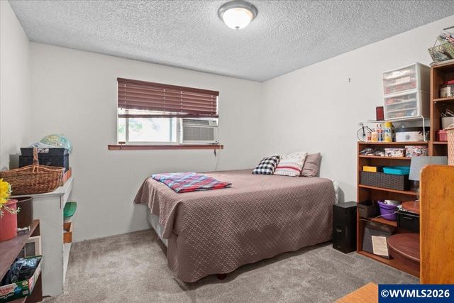 2456 Ermine St SE, Albany, OR 97322