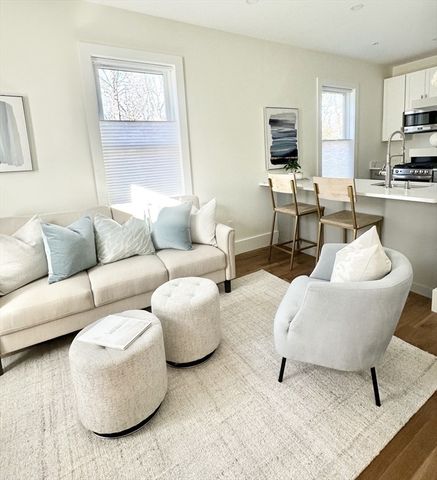 56 Spring St 3, Cohasset, MA 02025
