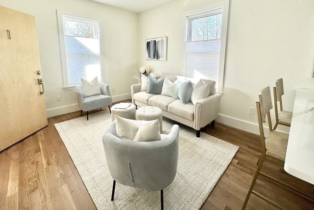 56 Spring St 3, Cohasset, MA 02025