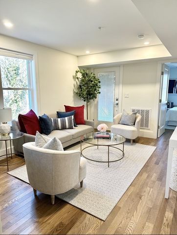 56 Spring St 3, Cohasset, MA 02025