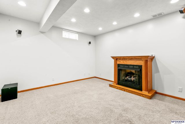 1405 S 172nd Street, Omaha, NE 68130