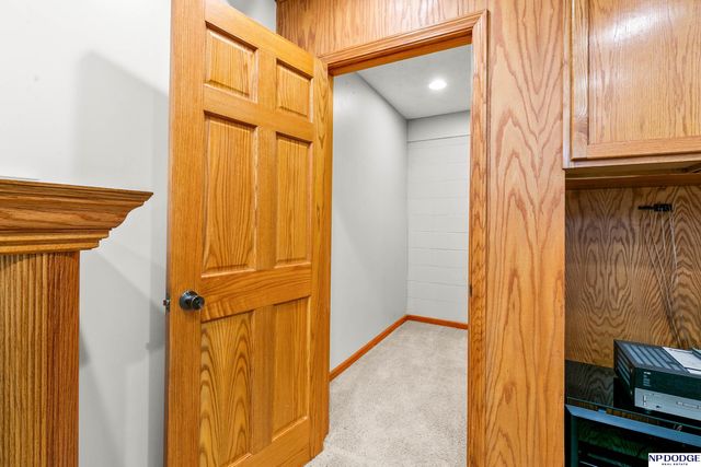 1405 S 172nd Street, Omaha, NE 68130