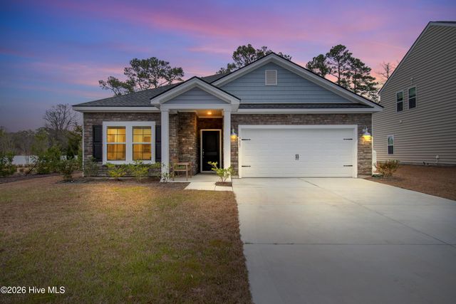 9007 Island Shore Avenue, Calabash, NC 28467