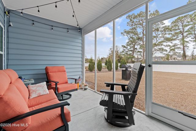 9007 Island Shore Avenue, Calabash, NC 28467