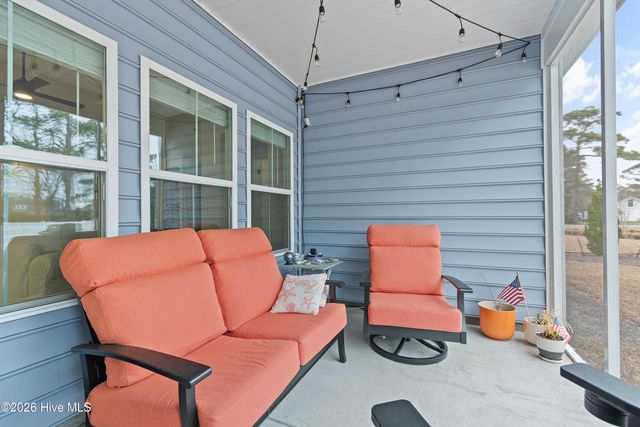 9007 Island Shore Avenue, Calabash, NC 28467