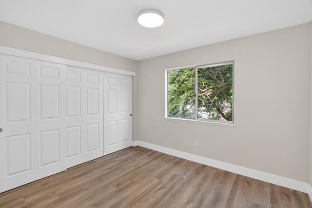 5235 Bamford Dr, Sacramento, CA 95823