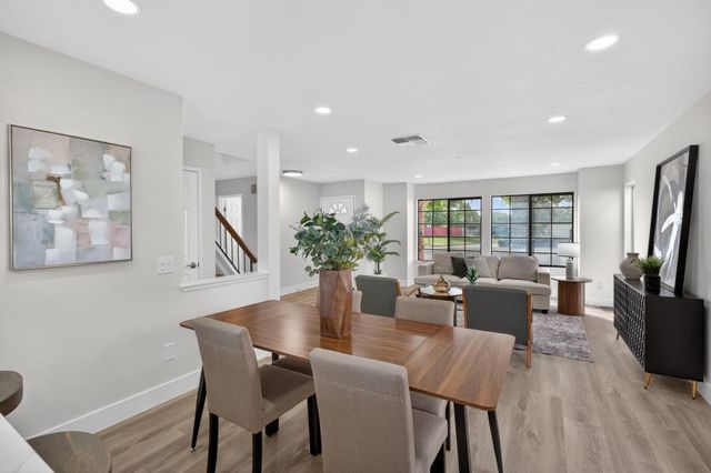 5235 Bamford Dr, Sacramento, CA 95823