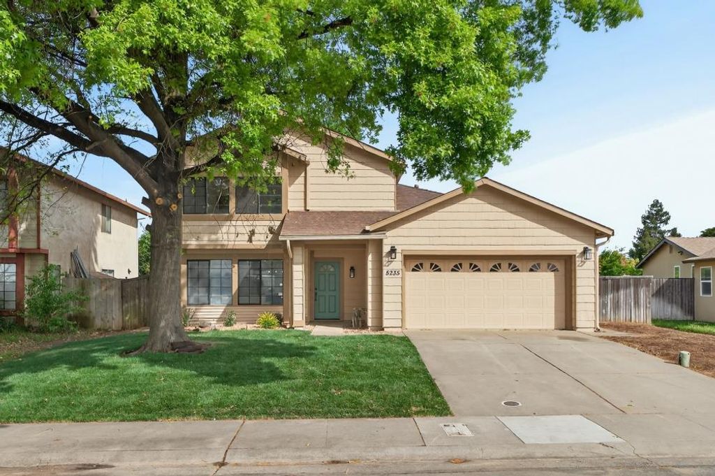 5235 Bamford Dr, Sacramento, CA 95823