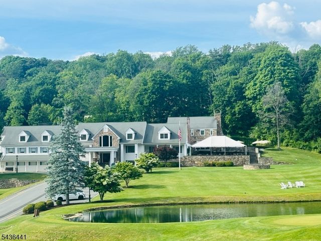 4 Meadowlark, Allamuchy Twp., NJ 07840