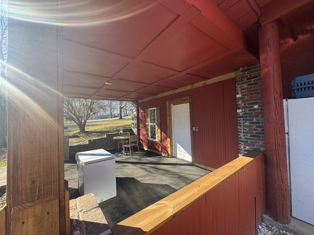 10795 Back Piney Rd, Bon Aqua, TN 37025