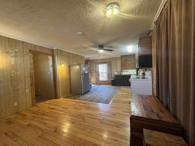 10795 Back Piney Rd, Bon Aqua, TN 37025