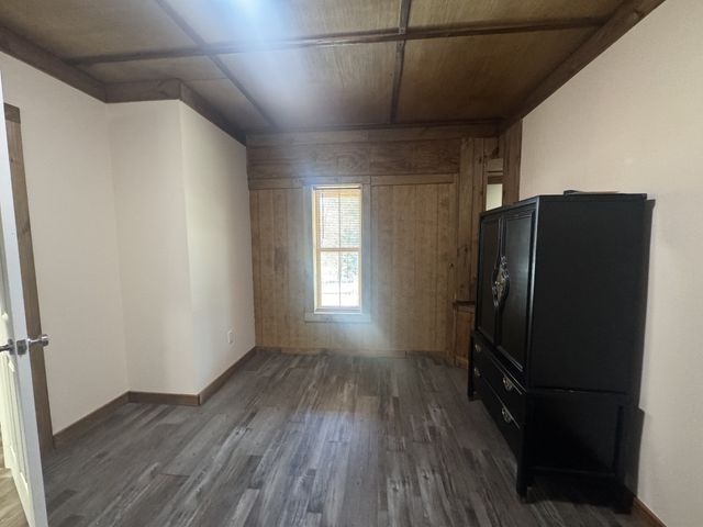 10795 Back Piney Rd, Bon Aqua, TN 37025