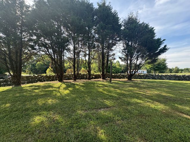 10795 Back Piney Rd, Bon Aqua, TN 37025