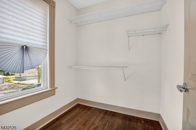 302 Walnut Ave, Cranford Twp., NJ 07016
