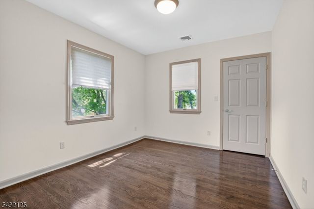 302 Walnut Ave, Cranford Twp., NJ 07016