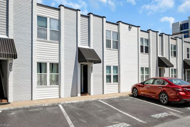 929 Pacific Ave Apt A, Virginia Beach, VA 23451