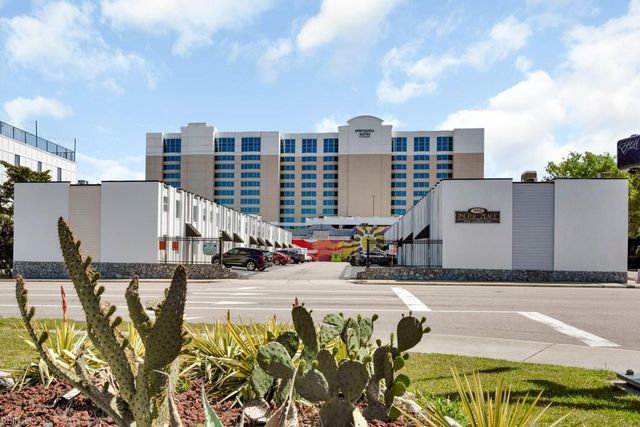 929 Pacific Ave Apt A, Virginia Beach, VA 23451