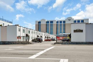 929 Pacific Ave Apt A, Virginia Beach, VA 23451