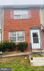8375 NORWOOD DR #8375, Millersville, MD 21108