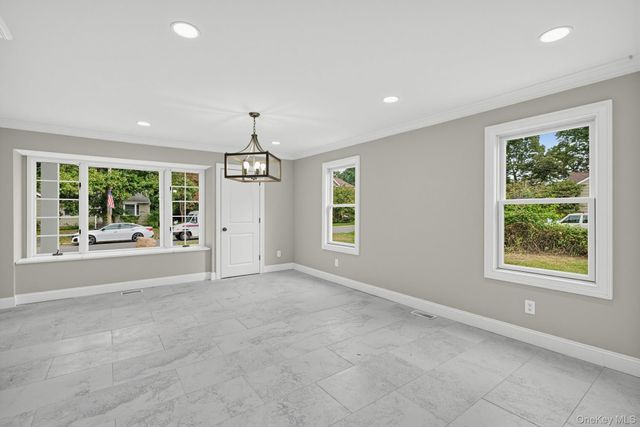 355 Forest Lane, Smithtown, NY 11787