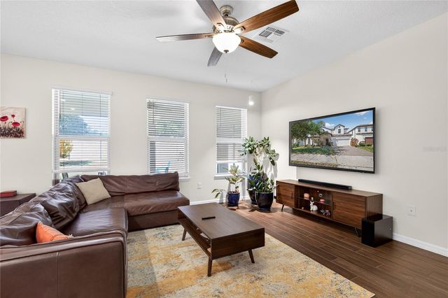 4864 ECHO COURT, Oviedo, FL 32765