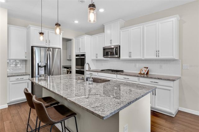 4864 ECHO COURT, Oviedo, FL 32765