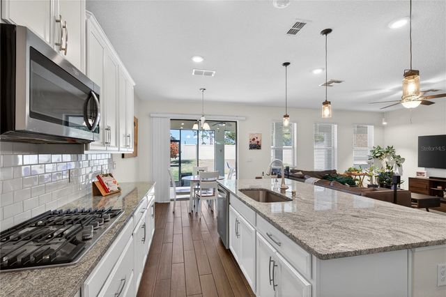 4864 ECHO COURT, Oviedo, FL 32765