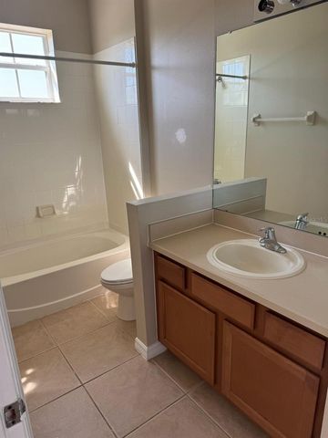 252 BEXLEY DRIVE, Davenport, FL 33897