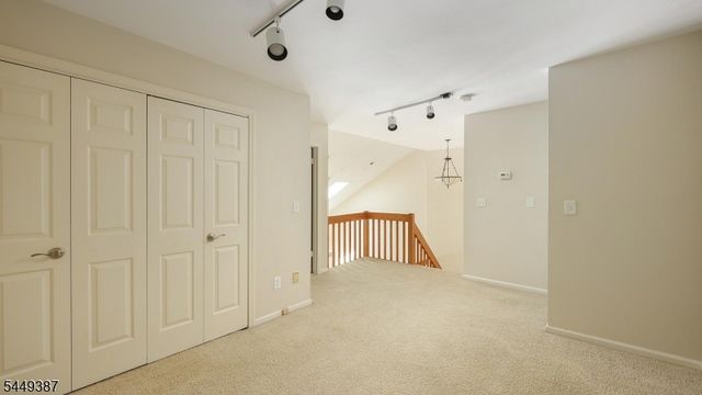 851 Princeton Ct, Branchburg Twp., NJ 08853