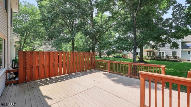 851 Princeton Ct, Branchburg Twp., NJ 08853