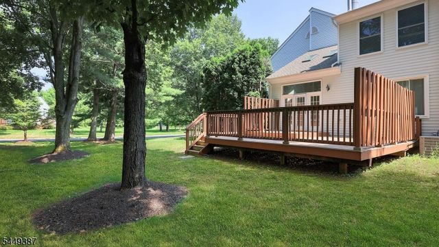 851 Princeton Ct, Branchburg Twp., NJ 08853