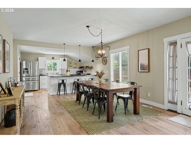 26494 S BRANDT Rd, Mulino, OR 97042