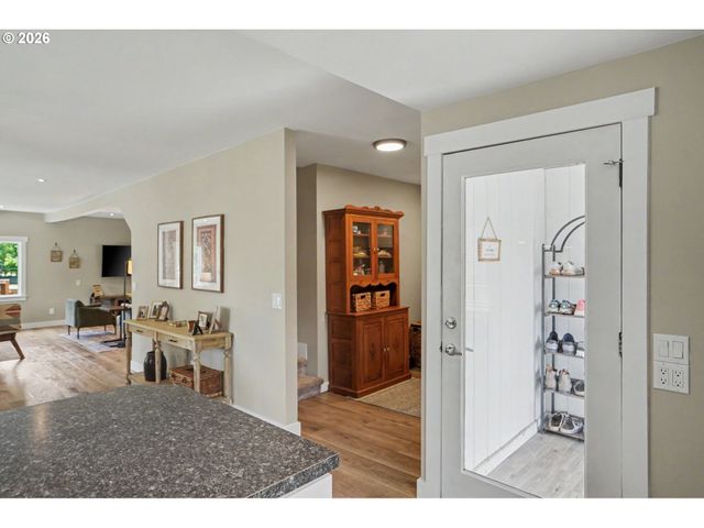 26494 S BRANDT Rd, Mulino, OR 97042