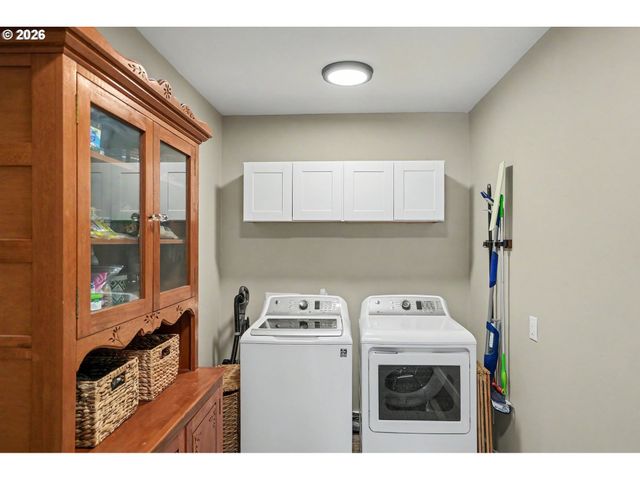 26494 S BRANDT Rd, Mulino, OR 97042