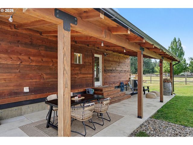 26494 S BRANDT Rd, Mulino, OR 97042