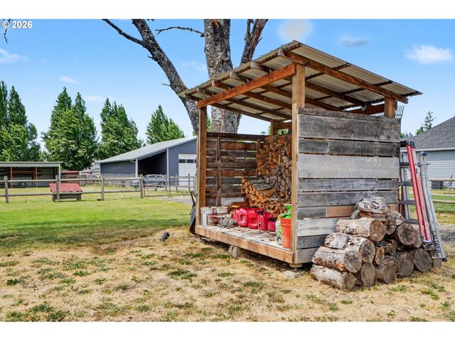 26494 S BRANDT Rd, Mulino, OR 97042