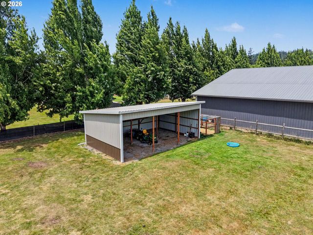 26494 S BRANDT Rd, Mulino, OR 97042