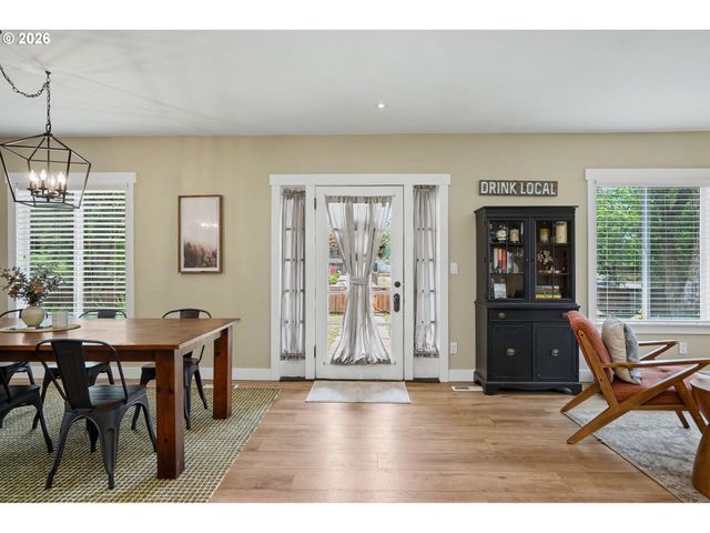 26494 S BRANDT Rd, Mulino, OR 97042