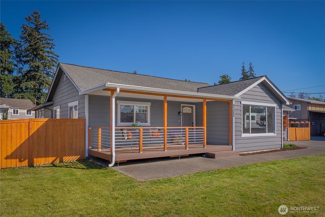 8305 51st Avenue NE, Marysville, WA 98270