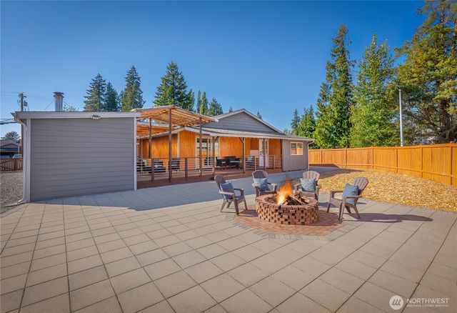 8305 51st Avenue NE, Marysville, WA 98270
