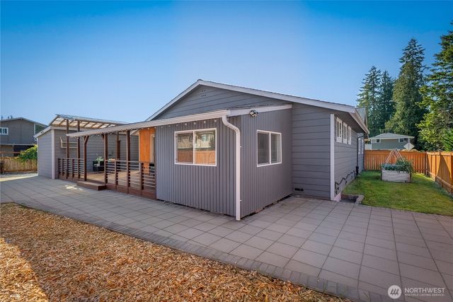 8305 51st Avenue NE, Marysville, WA 98270