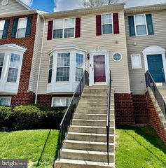 718 HEATHER STONE LOOP #21, Glen Burnie, MD 21061