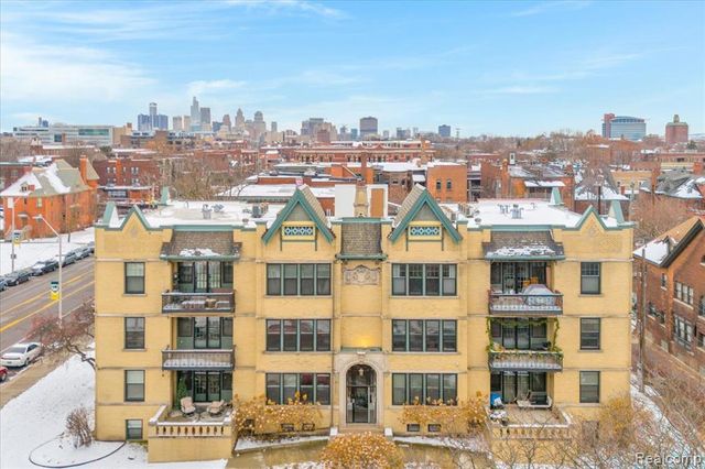 615 W Hancock Street 202, Detroit, MI 48201