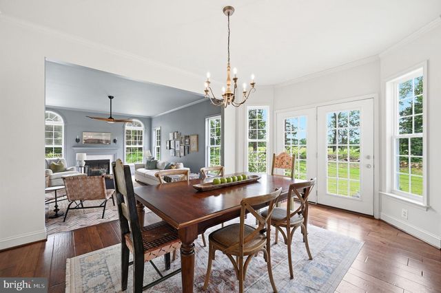 39320 TOLLHOUSE RD, Lovettsville, VA 20180