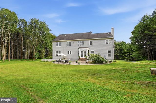 39320 TOLLHOUSE RD, Lovettsville, VA 20180