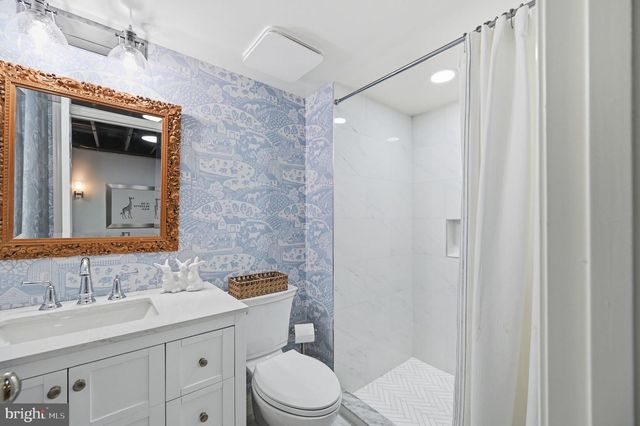 39320 TOLLHOUSE RD, Lovettsville, VA 20180