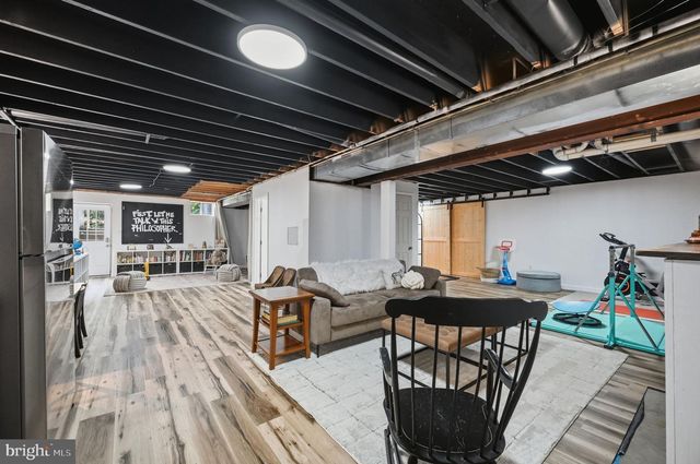 39320 TOLLHOUSE RD, Lovettsville, VA 20180