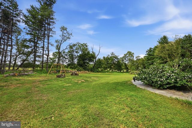 39320 TOLLHOUSE RD, Lovettsville, VA 20180