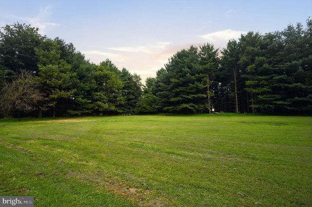 39320 TOLLHOUSE RD, Lovettsville, VA 20180